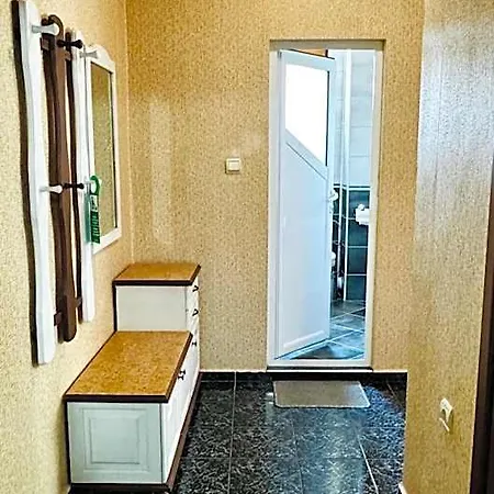 Eos Hotel 2*