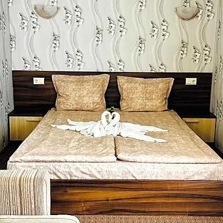 Eos Hotel